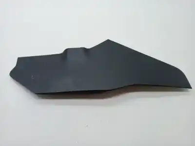 Pezzo di ricambio per auto di seconda mano plastica per renault captur i h4b a4 riferimenti oem iam 689300915r  