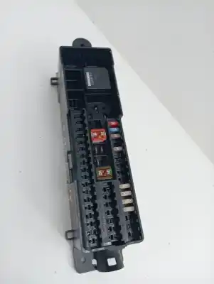 Peça sobressalente para automóvel em segunda mão caixa de fusíveis e relés por volvo v40 d4162t referências oem iam 30659176