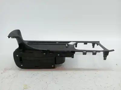 Pièce détachée automobile d'occasion plastiques pour kia ceed ceed drive références oem iam 84651a2100wk