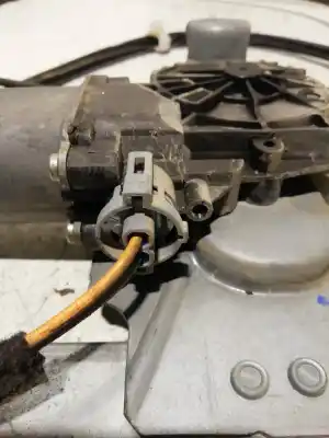 Second-hand car spare part driver left window regulator for renault clio iii k9k768 oem iam references 8200826166b  400856e - 8200826166b