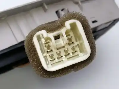 Peça sobressalente para automóvel em segunda mão luz interior por mazda cx-7 (er) 2.3 cat referências oem iam eg2151310a75  