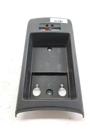 Автозапчасти б/у пластик за audi a6 berlina (4f2) 2.0 tdi ссылки oem iam 4f0863244c