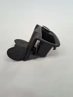 Pezzo di ricambio per auto di seconda mano plastica per ford focus lim. (cb8) urban riferimenti oem iam 1708544  bm51a047a03aa3ja6 - 1747187