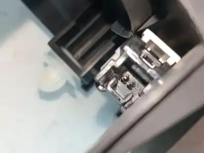 Pezzo di ricambio per auto di seconda mano plastica per mazda mazda 6 mazda 6 2.2 cdti riferimenti oem iam g33f6911ya  