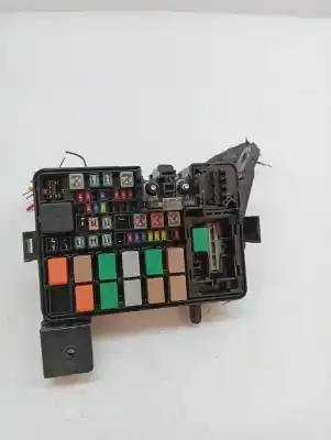 Second-hand car spare part fuse box unit for kia rio iii 1.2 cvvt 84 cv oem iam references 91255h8130