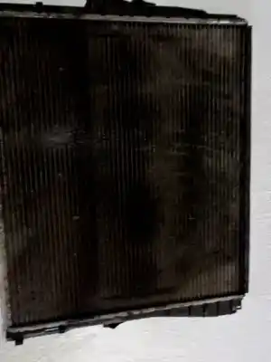 Peça sobressalente para automóvel em segunda mão Radiador De água por BMW X3 (E83) 2.0 d Referências OEM IAM 17113403551  