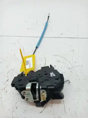 Peça sobressalente para automóvel em segunda mão fechadura da porta dianteira direita por kia stonic (yb) 1.2 cvvt referências oem iam 81320h8050