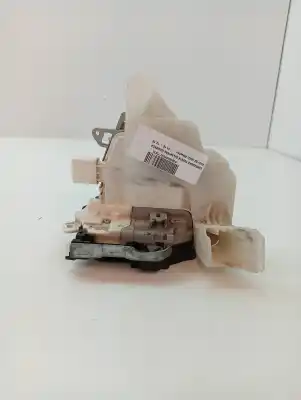 Автозапчастина б/у ЗАМОК ПЕРЕДНІХ ДВЕРЕЙ ЛІВИЙ для AUDI Q3 (8UG)  Посилання на OEM IAM 8J1837015F  