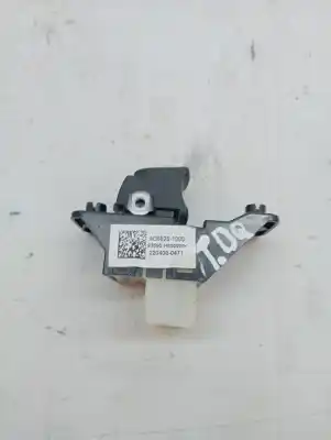 Peça sobressalente para automóvel em segunda mão botão / interruptor elevador vidro traseiro direito por kia stonic (yb) 1.2 cvvt referências oem iam 93590h8000
