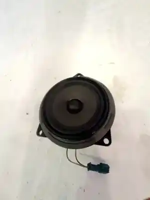 Peça sobressalente para automóvel em segunda mão colunas de som por bmw serie 1 berlina (e81/e87) serie 1 120d referências oem iam 65124142968