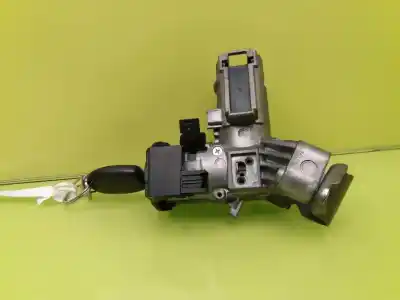 Second-hand car spare part IGNITION SWITCH for FORD FIESTA (CE1)  OEM IAM references 8A6T15607AB  8V513F880DA
