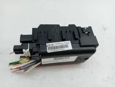 Peça sobressalente para automóvel em segunda mão caixa de fusíveis e relés por peugeot 308 5f02 referências oem iam 9665490680