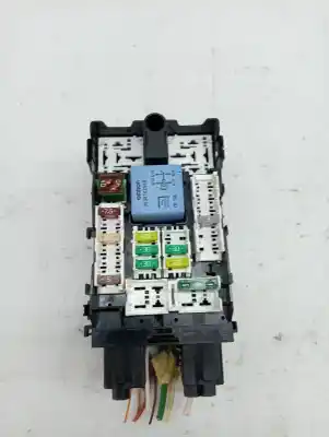 Peça sobressalente para automóvel em segunda mão caixa de fusíveis e relés por peugeot 308 5f02 referências oem iam 9665490680  