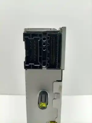 Second-hand car spare part audio system / radio cd for renault fluence 1.5 dci diesel fap 90 cv / 66 kw oem iam references 281153741r  281153741r