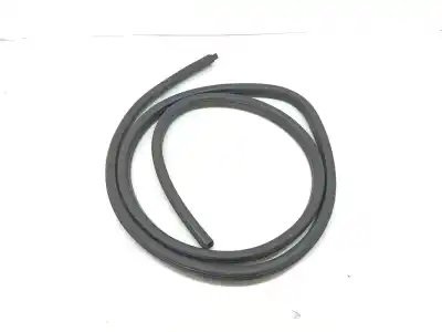 Second-hand car spare part rubber door seal for bmw x1 (e84) sdrive 18i 150 cv / 110 kw oem iam references 51722993435