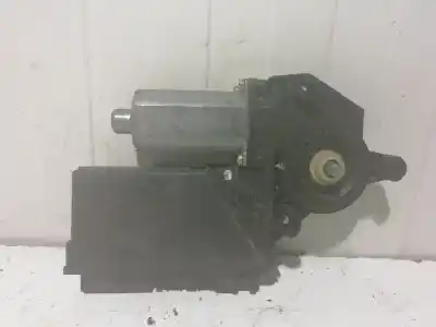 Peça sobressalente para automóvel em segunda mão motor elevador vidro dianteiro direito por peugeot 307 break (3e) 2.0 hdi 90 referências oem iam 0130821766