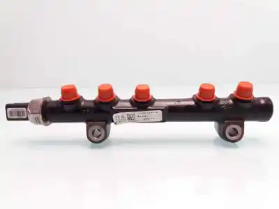 Peça sobressalente para automóvel em segunda mão RÉGUA / RAMPA DE INJETORES por FORD FOCUS TURN.  Referências OEM IAM 1697684  968529758003