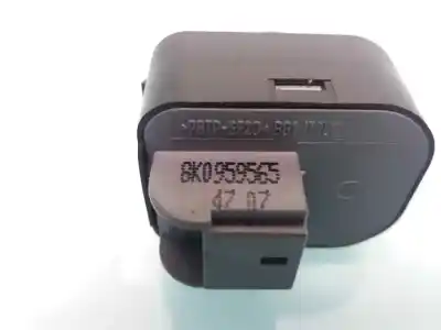Pezzo di ricambio per auto di seconda mano controllo specchio per audi a4 berlina (8e) a4 8e riferimenti oem iam 8k0959565  