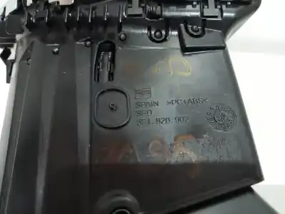 Second-hand car spare part front grille for seat leon (5f1) czea oem iam references 5f1820902  5f1820902