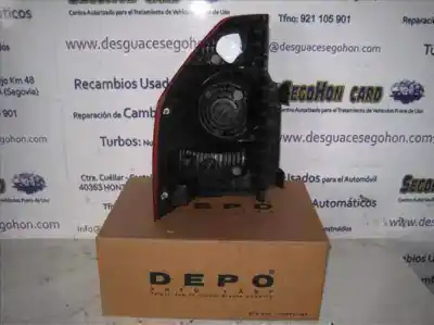 Автозапчастина б/у правий ліхтар для mitsubishi montero (v20/v40) 4m40t посилання на oem iam 16511336  