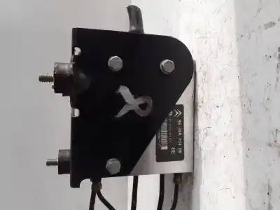 Pezzo di ricambio per auto di seconda mano  per CITROEN BERLINGO  Riferimenti OEM IAM 9625975480  9625975480 - 10094811023