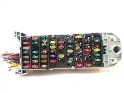 Peça sobressalente para automóvel em segunda mão Caixa De Fusíveis E Relés por OPEL MERIVA MERIVA A Referências OEM IAM 93363136  