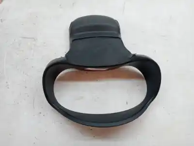 Peça sobressalente para automóvel em segunda mão plásticos por kia stonic (yb) 1.2 cvvt referências oem iam 84831h8aa0