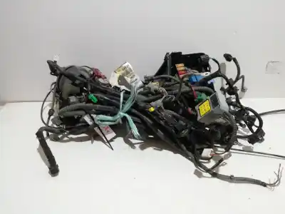 Pezzo di ricambio per auto di seconda mano scatola relè/fusibili per renault clio iv k9k608 riferimenti oem iam 590161r