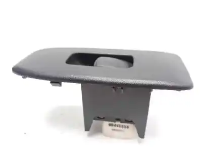 Second-hand car spare part right front power window switch for mitsubishi montero (v60/v70) 4m41 oem iam references mr445659  