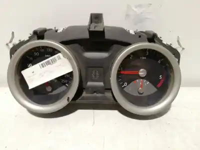 Автозапчастина б/у ПАНЕЛЬ ІНСТРУМЕНТІВ для RENAULT SCÉNIC II (JM0/1_)  Посилання на OEM IAM 8200399695  8200399695