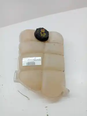 Pièce détachée automobile d'occasion vase d'expansion de liquide de refroidissement pour ford focus lim. (cb8) 2.0 ecoboost cat références oem iam 1774289