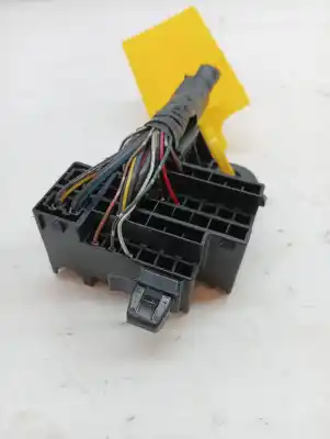 Second-hand car spare part fuse box unit for mazda 2 (de_, dh_) 1.5 (de5fs) oem iam references d65166760  