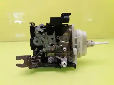 Автозапчастина б/у замок передній праві двері для audi a4 avant (b5) akn посилання на oem iam 4d1837016d  