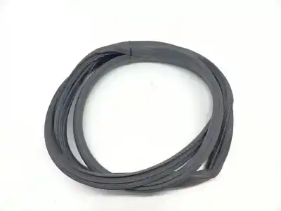 Second-hand car spare part Rubber Door Seal for RENAULT FLUENCE 1.5 dCi Diesel FAP 90 CV / 66 KW OEM IAM references 8211044457R  