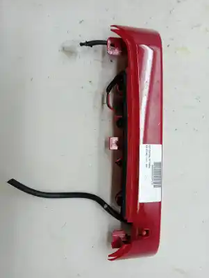 Peça sobressalente para automóvel em segunda mão farolim de travão central por kia stonic 1.0 t- gdi referências oem iam 92700h8400