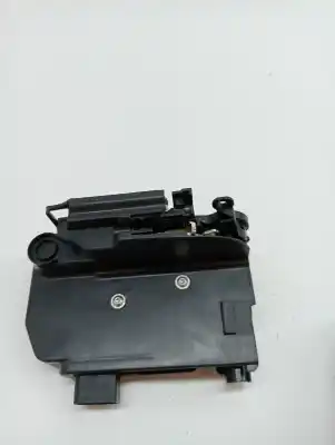 Автозапчастина б/у бічний замок дверей для iveco daily furgon f1agl411a*l посилання на oem iam 5801529305  