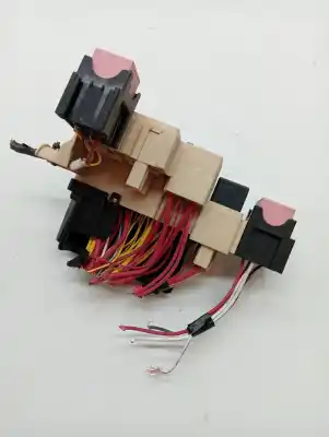 Peça sobressalente para automóvel em segunda mão caixa de fusíveis e relés por renault kangoo (f/kc0) authentique referências oem iam 8200574970  