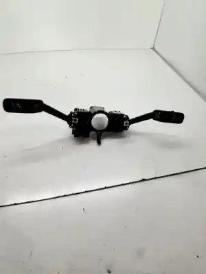 Peça sobressalente para automóvel em segunda mão comandos de alavanca por skoda rapid (nh) cxma referências oem iam 6c0953513