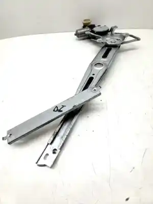 Second-hand car spare part driver left window regulator for toyota auris (_e18_) 1.4 d-4d (nde180_) oem iam references 6982002490