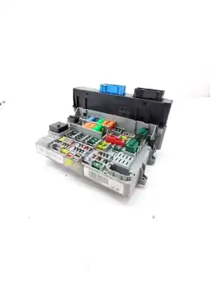 Second-hand car spare part fuse box unit for bmw 3 touring (e91) 325 d oem iam references 61146978270  61359364821