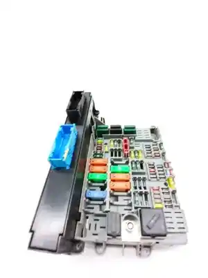 Second-hand car spare part fuse box unit for bmw 3 touring (e91) 325 d oem iam references 61146978270  61359364821