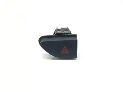 Second-hand car spare part hazard warning lights for renault captur ii (2019-0) oem iam references 252907372r