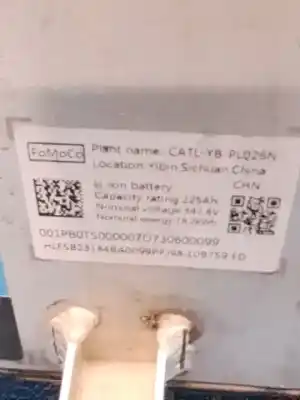 Peça sobressalente para automóvel em segunda mão bateria por ford mustang mach-e mach-e select rwd referências oem iam 2825867  pj9810b759eh