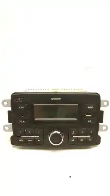 Pezzo di ricambio per auto di seconda mano impianto audio / radio cd per dacia duster dhd2 riferimenti oem iam 281153889r