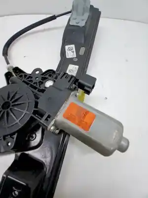 Peça sobressalente para automóvel em segunda mão motor elevador vidro dianteiro direito por ford focus 3 manual referências oem iam 1847369  cm51a23200af