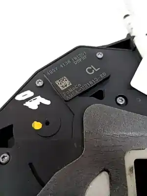 Peça sobressalente para automóvel em segunda mão fechadura da porta dianteira esquerda por ford transit connect (chc) z2ga referências oem iam 2055304  am5au21813ed