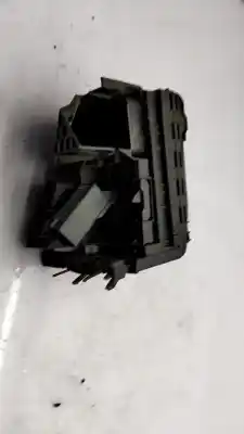 Second-hand car spare part fuse box unit for seat leon (1p1) leon (1p1) (2005 - 2012) oem iam references 1k0937125d  