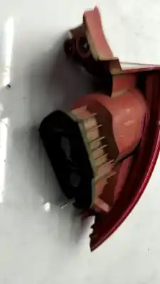 Second-hand car spare part right tailgate light for seat leon (1p1) leon (1p1) (2005 - 2012) oem iam references 1p0945112d  