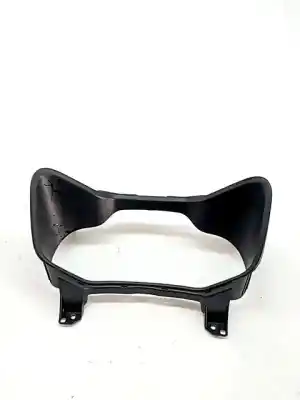 Second-hand car spare part Decorative Moulding for FORD TRANSIT CONNECT (CHC) Z2GA OEM IAM references 2620733  KT1BV044D70AE3ZHE