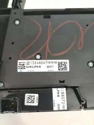 Peça sobressalente para automóvel em segunda mão comando de controlo do rádio por opel meriva * referências oem iam 13346041  13362778